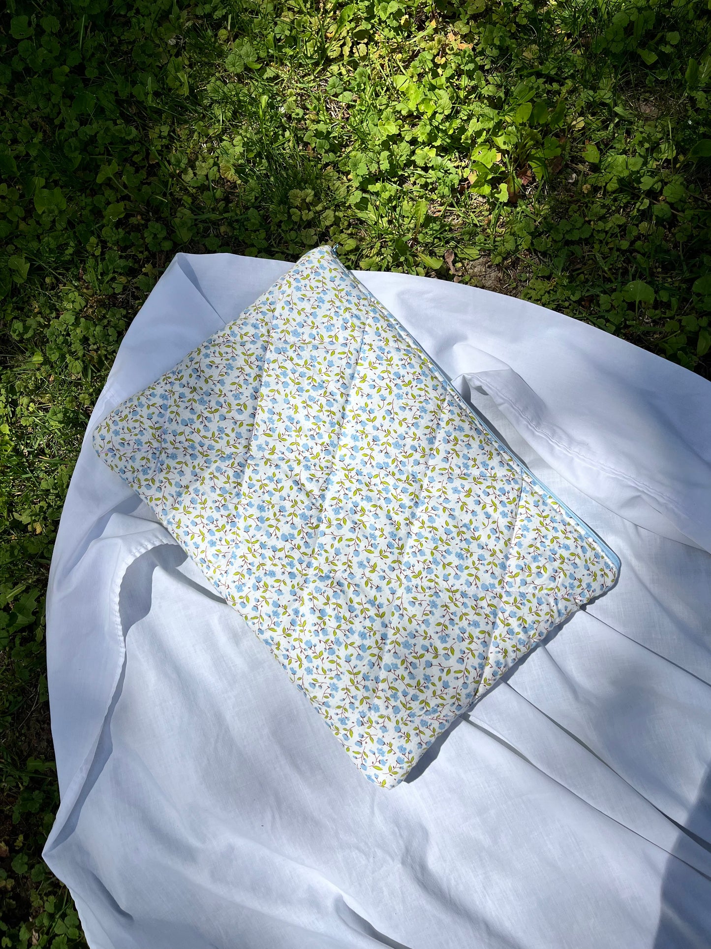 Blue Floral Laptop Sleeve