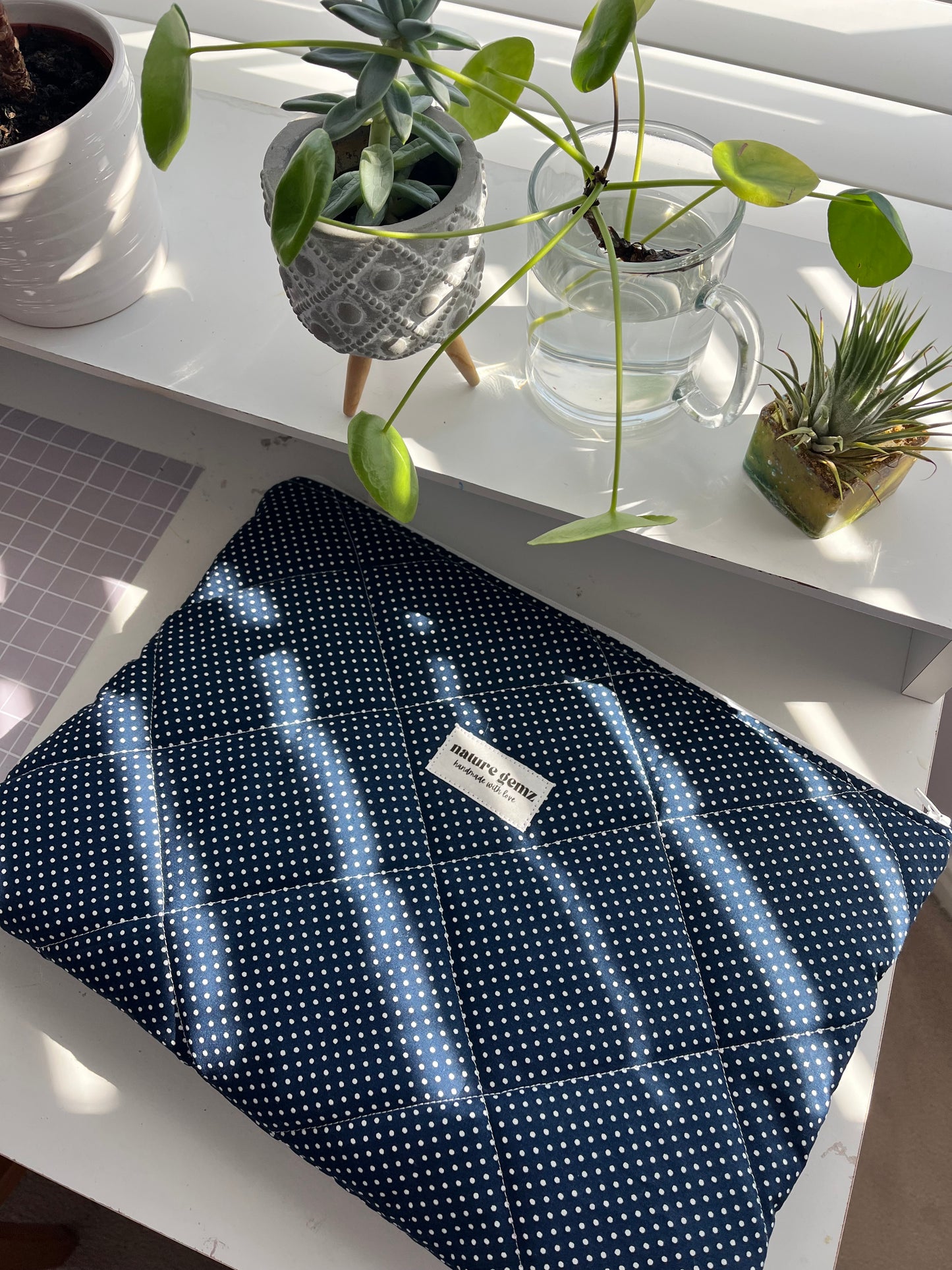 Polka Dot Laptop Sleeve